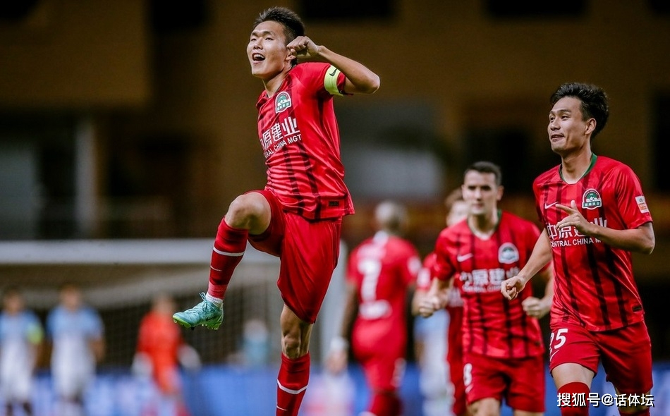 关于太狠了！赛前阿斯顿维拉备战社区盾罗马内部会议纪要流出——今晨再遭质疑，广州队关键时刻伤情更新的信息